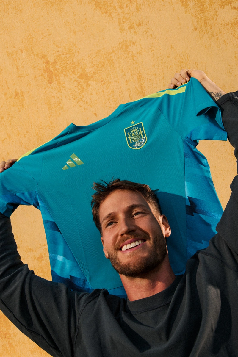 西班牙国家队 2026-27 赛季主场球衣 © 球衫堂 kitstown 西班牙国家队 2026-27 赛季主场球衣 © 球衫堂 kitstown