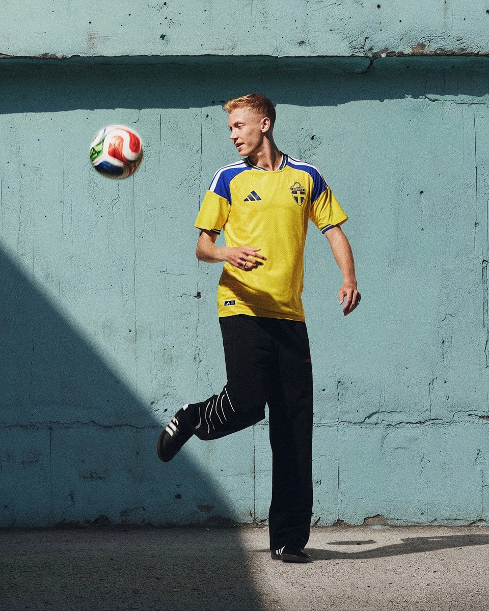 瑞典国家队 2026-27 赛季主场球衣 © 球衫堂 kitstown 瑞典国家队 2026-27 赛季主场球衣 © 球衫堂 kitstown