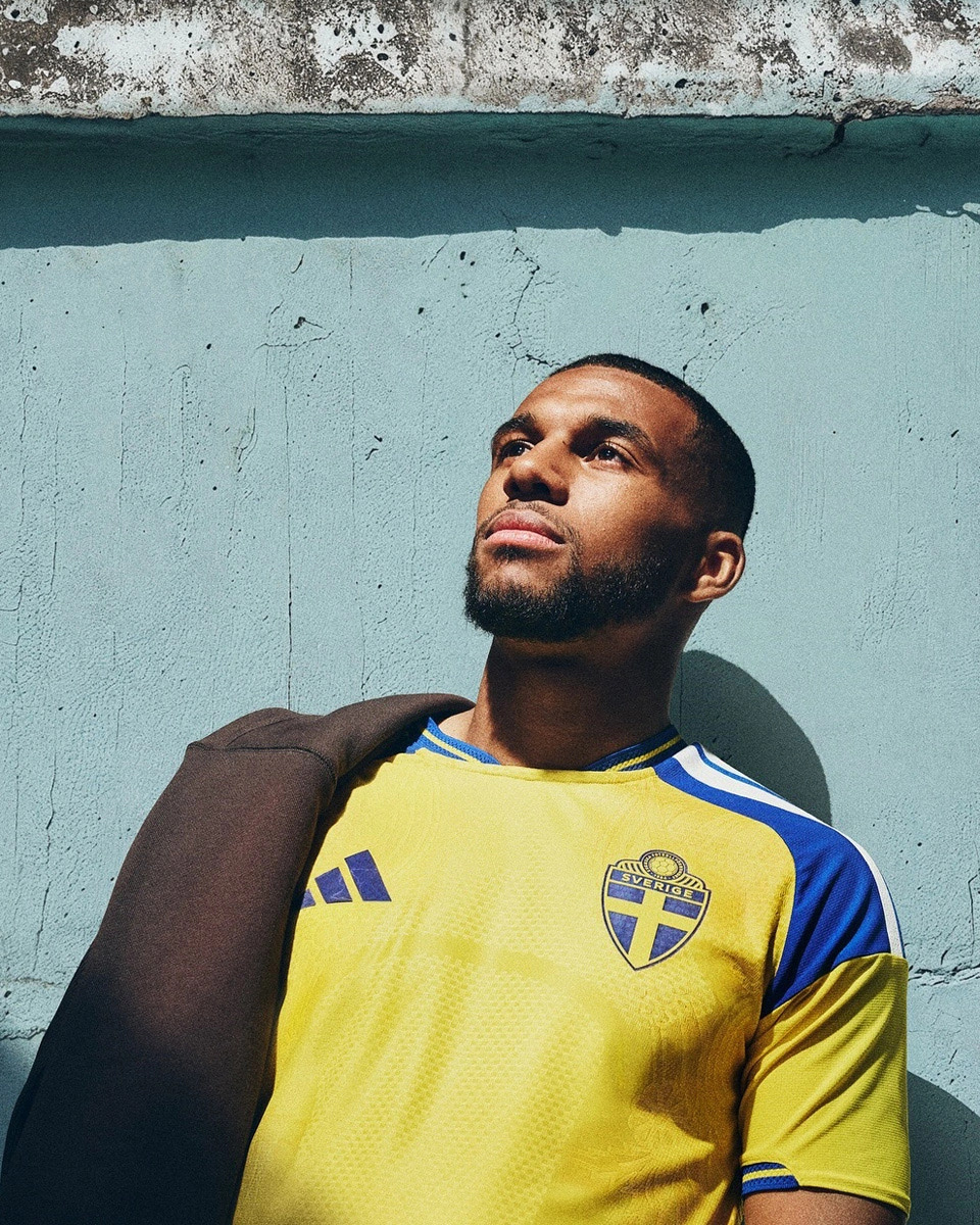 瑞典国家队 2026-27 赛季主场球衣 © 球衫堂 kitstown 瑞典国家队 2026-27 赛季主场球衣 © 球衫堂 kitstown