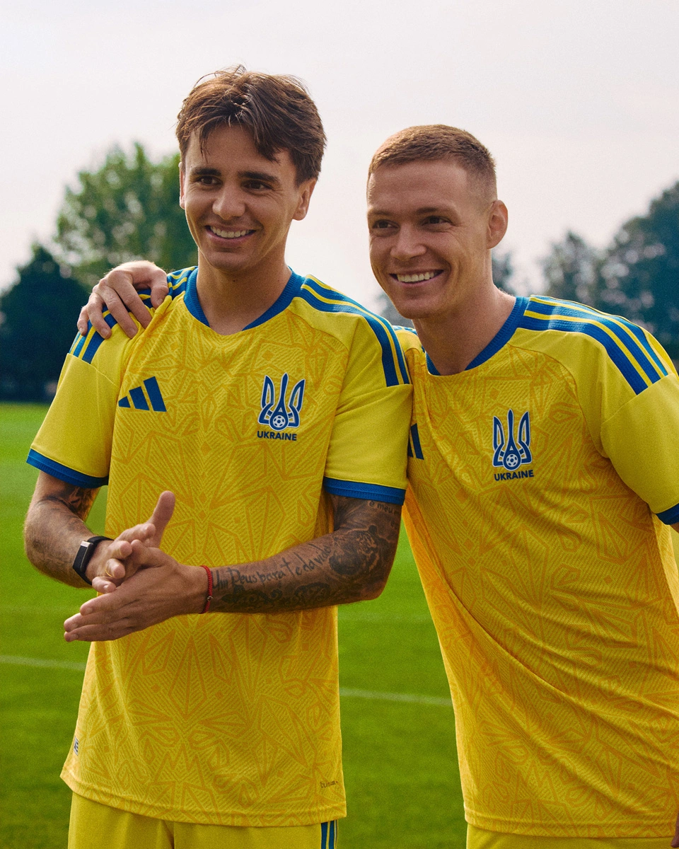 乌克兰国家队 2026-27 赛季主场球衣 © 球衫堂 kitstown 乌克兰国家队 2026-27 赛季主场球衣 © 球衫堂 kitstown