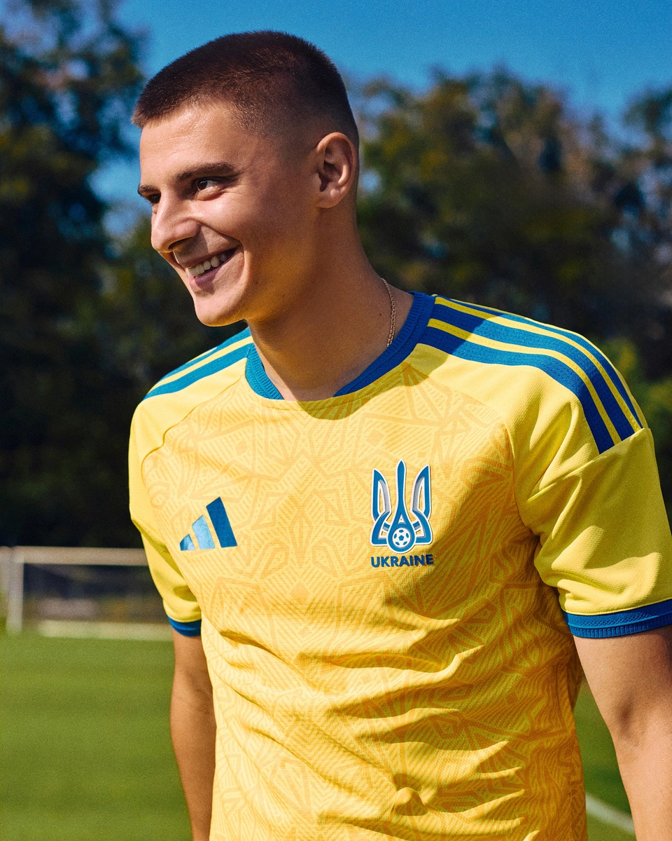 乌克兰国家队 2026-27 赛季主场球衣 © 球衫堂 kitstown 乌克兰国家队 2026-27 赛季主场球衣 © 球衫堂 kitstown