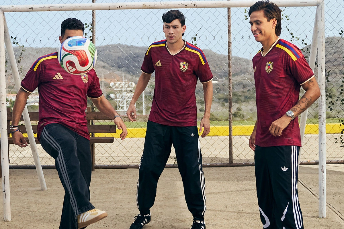 委内瑞拉国家队 2026-27 赛季主场球衣 © 球衫堂 kitstown 委内瑞拉国家队 2026-27 赛季主场球衣 © 球衫堂 kitstown