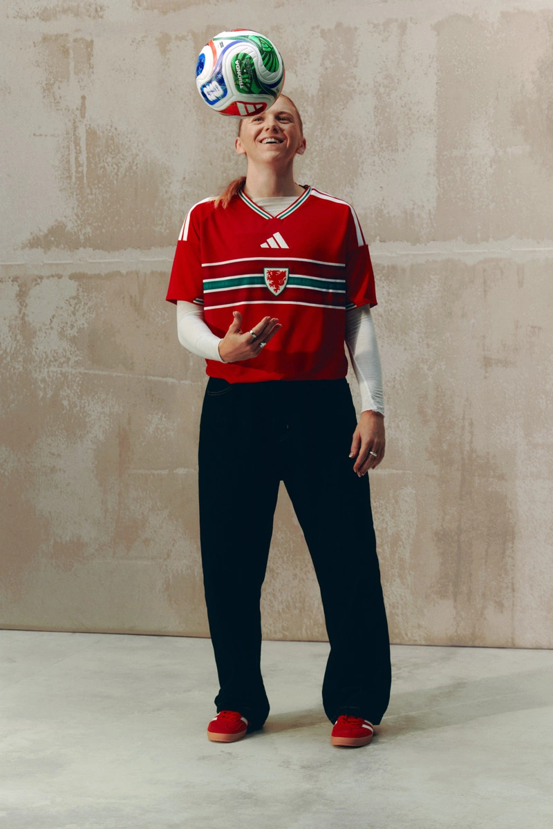 威尔士代表队 2026-27 赛季主场球衣 © 球衫堂 kitstown 威尔士代表队 2026-27 赛季主场球衣 © 球衫堂 kitstown