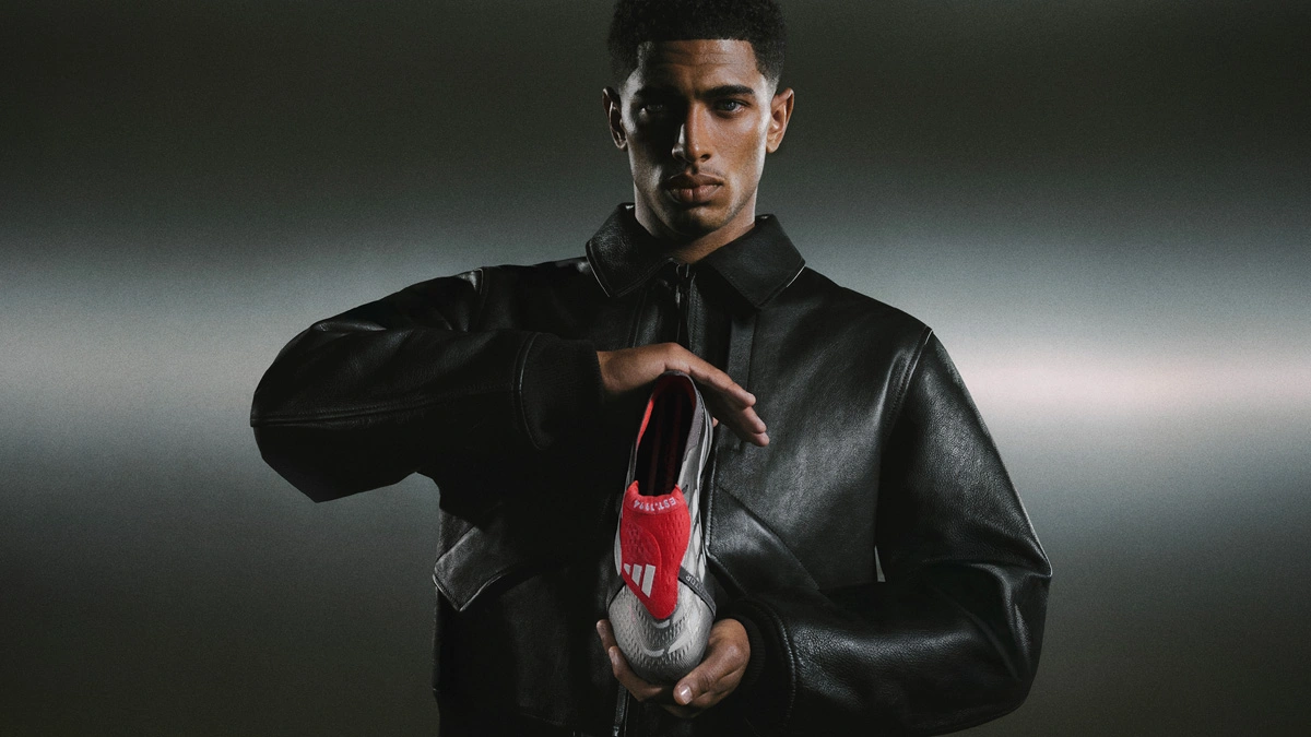 阿迪达斯发布全新银翼猎刃系列 PREDATOR 战靴 © 球衫堂 kitstown