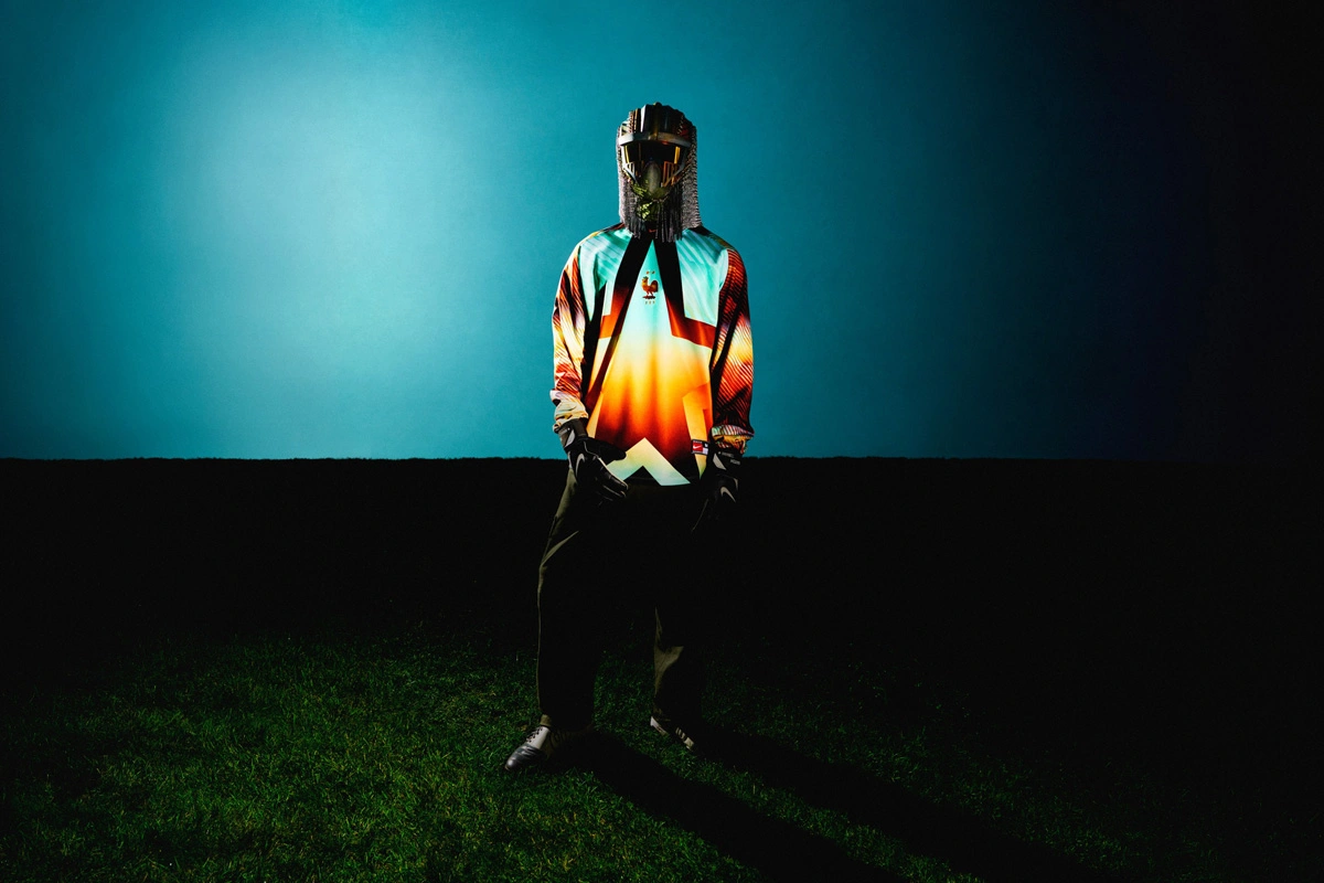 耐克推出“好莱坞门将(Hollywood Keepers)”休闲运动服 © 球衫堂 kitstown 耐克推出“好莱坞门将(Hollywood Keepers)”休闲运动服 © 球衫堂 kitstown