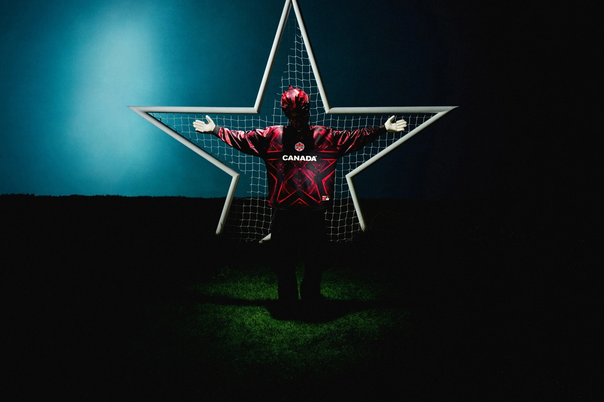 耐克推出“好莱坞门将(Hollywood Keepers)”休闲运动服 © 球衫堂 kitstown 耐克推出“好莱坞门将(Hollywood Keepers)”休闲运动服 © 球衫堂 kitstown