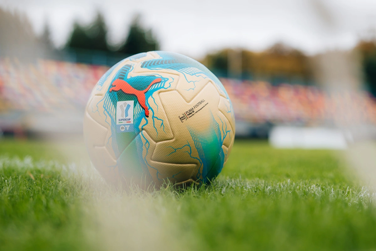 2025-26 赛季意大利超级杯官方比赛用球 © 球衫堂 kitstown