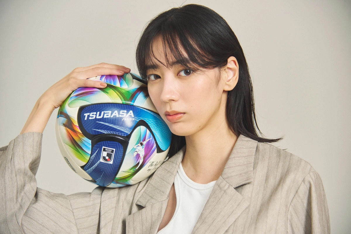 TSUBASA J PRO — J 联赛百年构想联赛官方比赛用球 © 球衫堂 kitstown