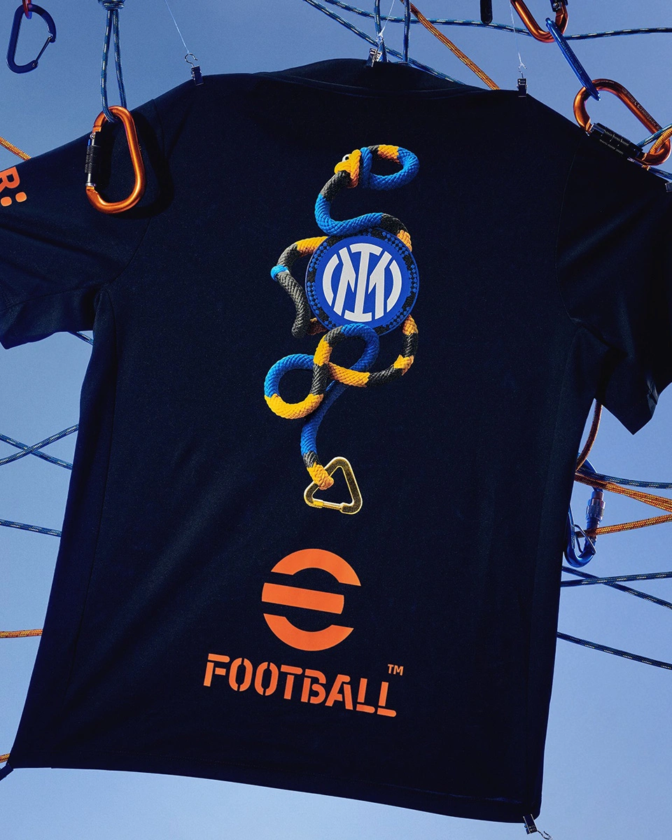 耐克 ACG × 国际米兰 2025-26 赛季第四球衣 © 球衫堂 kitstown