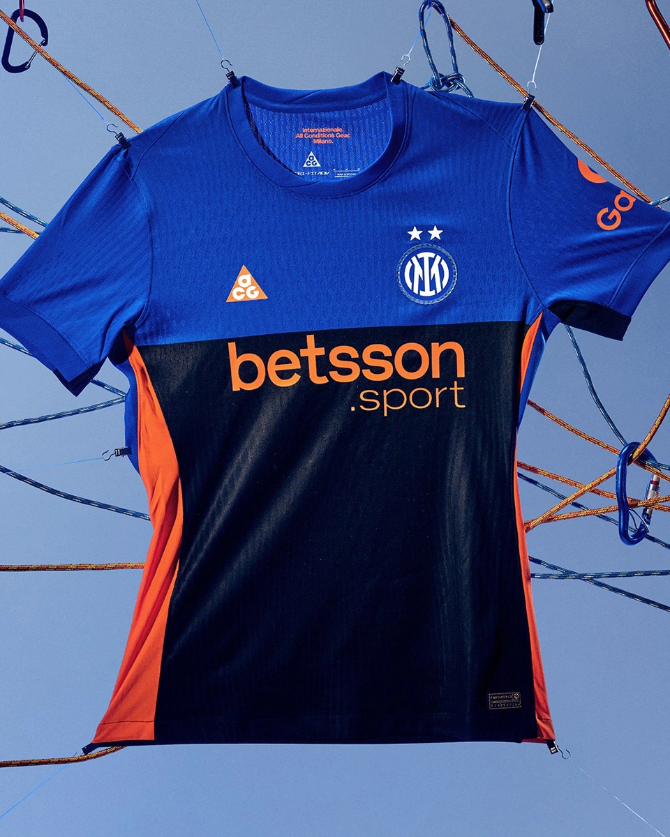 耐克 ACG × 国际米兰 2025-26 赛季第四球衣 © 球衫堂 kitstown