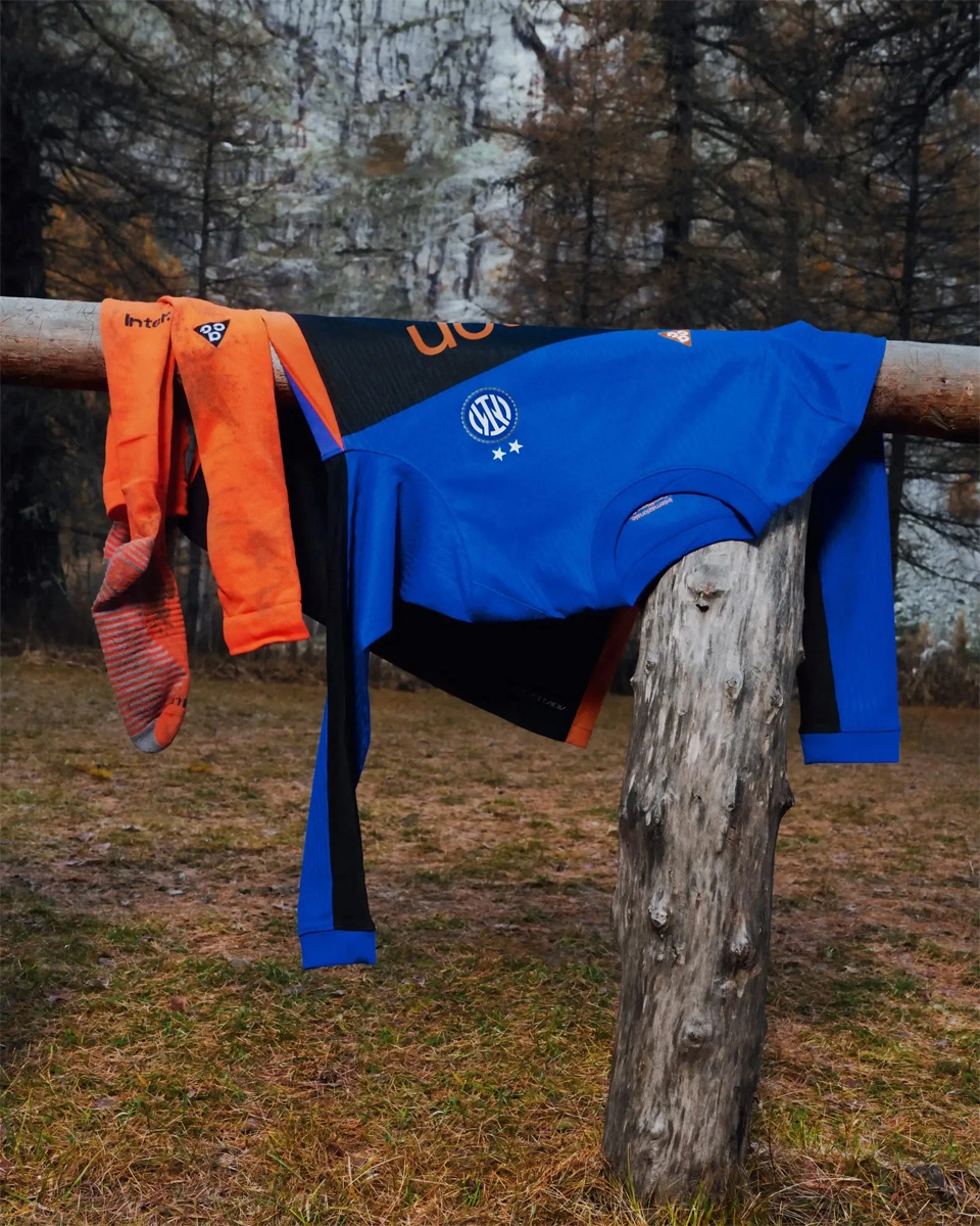 耐克 ACG × 国际米兰 2025-26 赛季第四球衣 © 球衫堂 kitstown