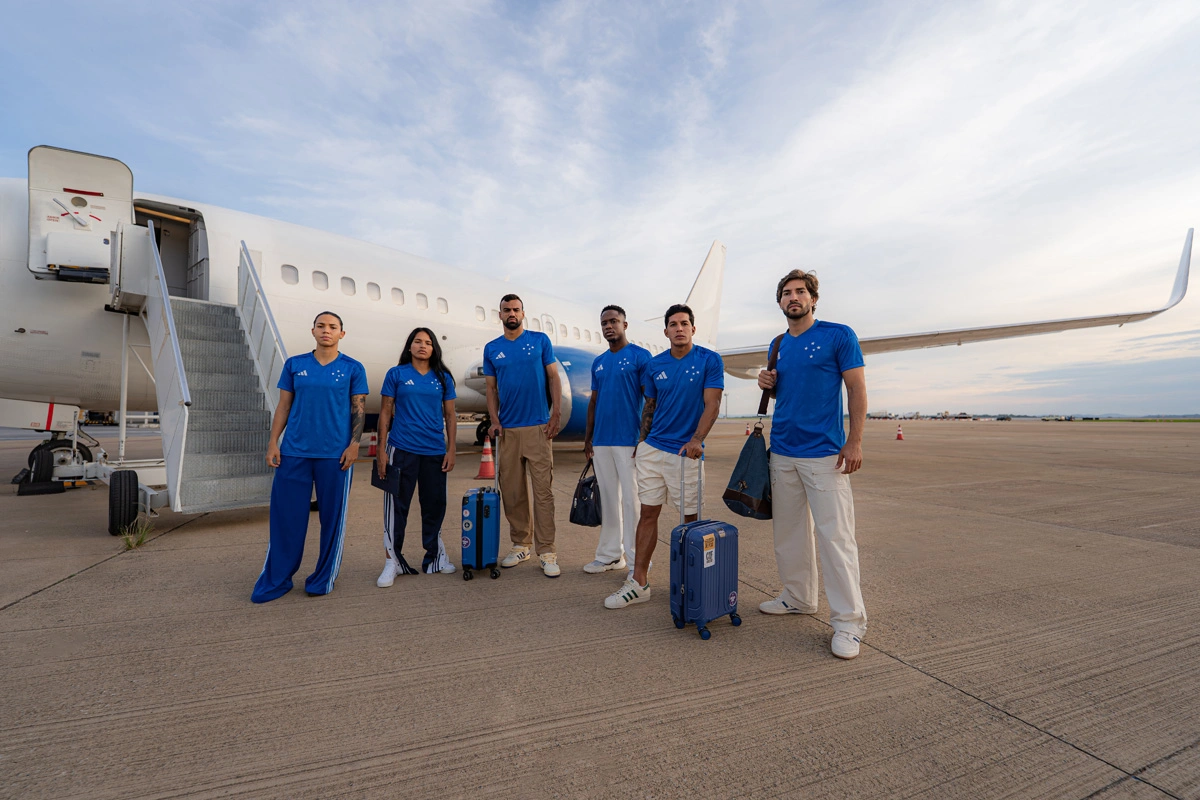 克鲁塞罗 2026 赛季主场球衣 © 球衫堂 kitstown