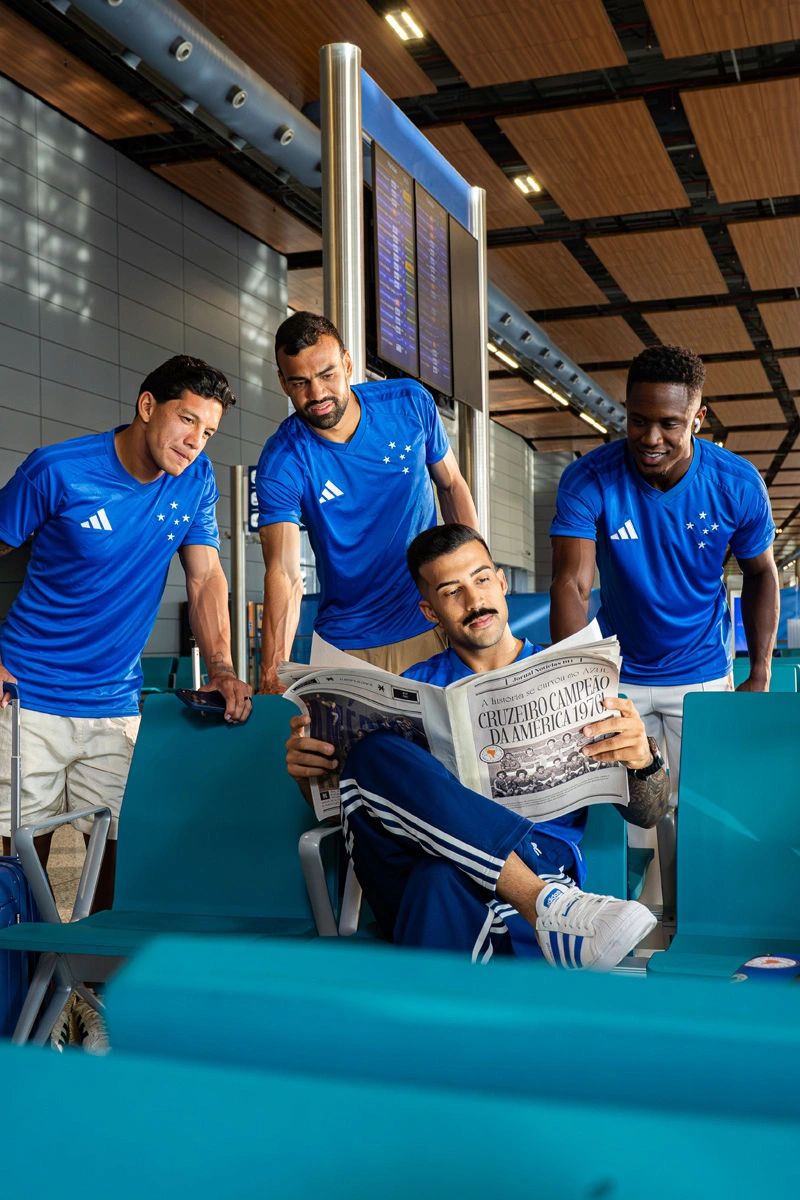 克鲁塞罗 2026 赛季主场球衣 © 球衫堂 kitstown