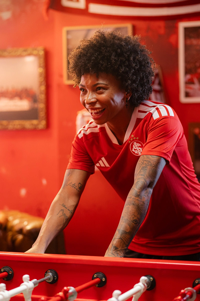 国际 2026 赛季主场球衣 © 球衫堂 kitstown 国际 2026 赛季主场球衣 © 球衫堂 kitstown