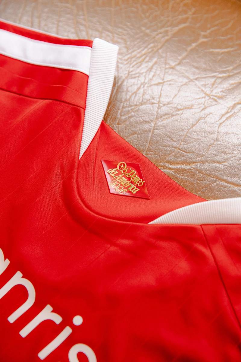 国际 2026 赛季主场球衣 © 球衫堂 kitstown 国际 2026 赛季主场球衣 © 球衫堂 kitstown