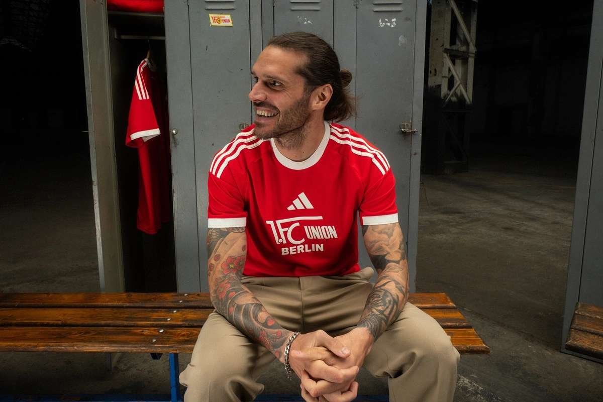 柏林联俱乐部 60 周年纪念球衣 © 球衫堂 kitstown