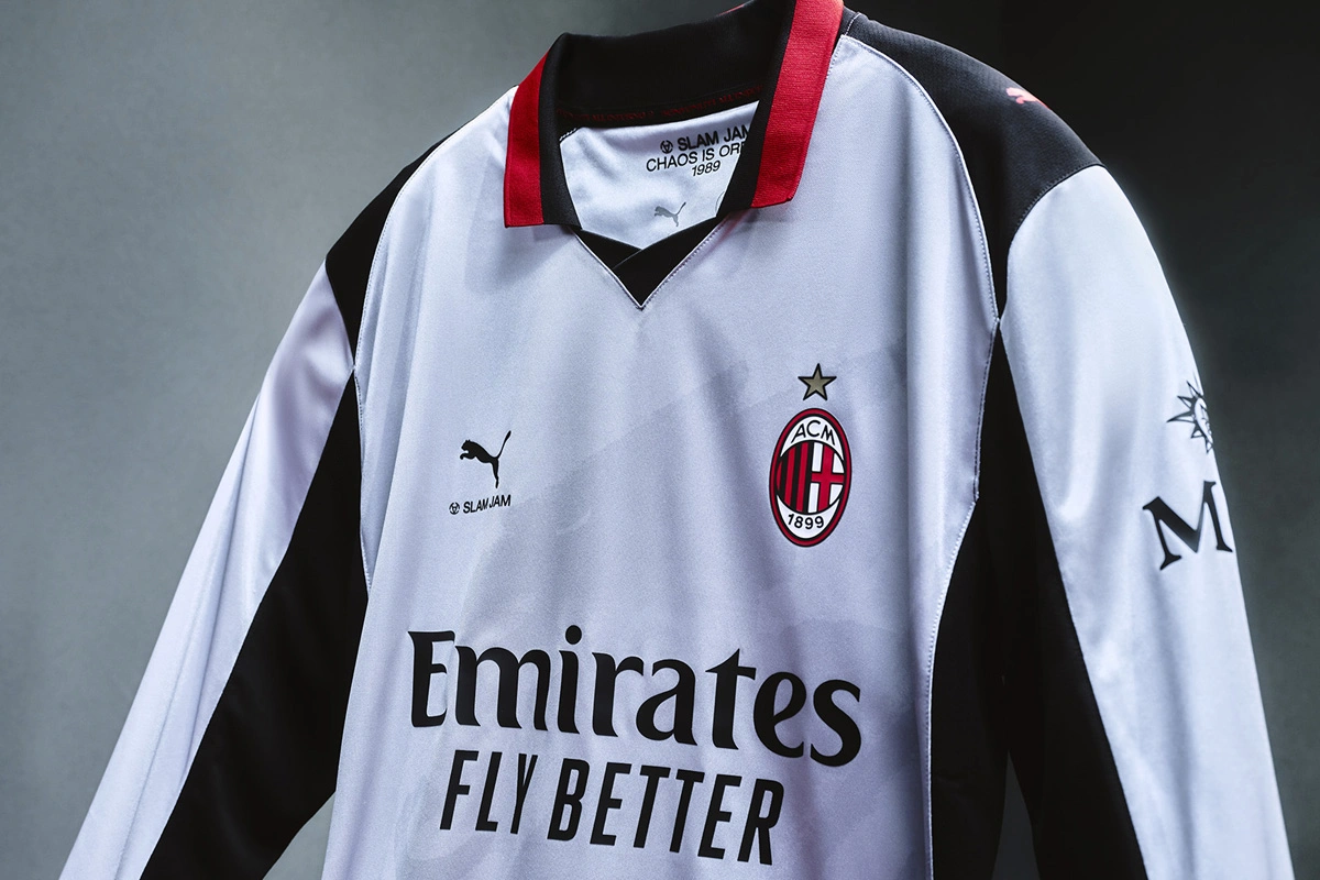 PUMA × Slam Jam × AC米兰 2025-26 赛季第四球衣 © 球衫堂 kitstown PUMA × Slam Jam × AC米兰 2025-26 赛季第四球衣 © 球衫堂 kitstown