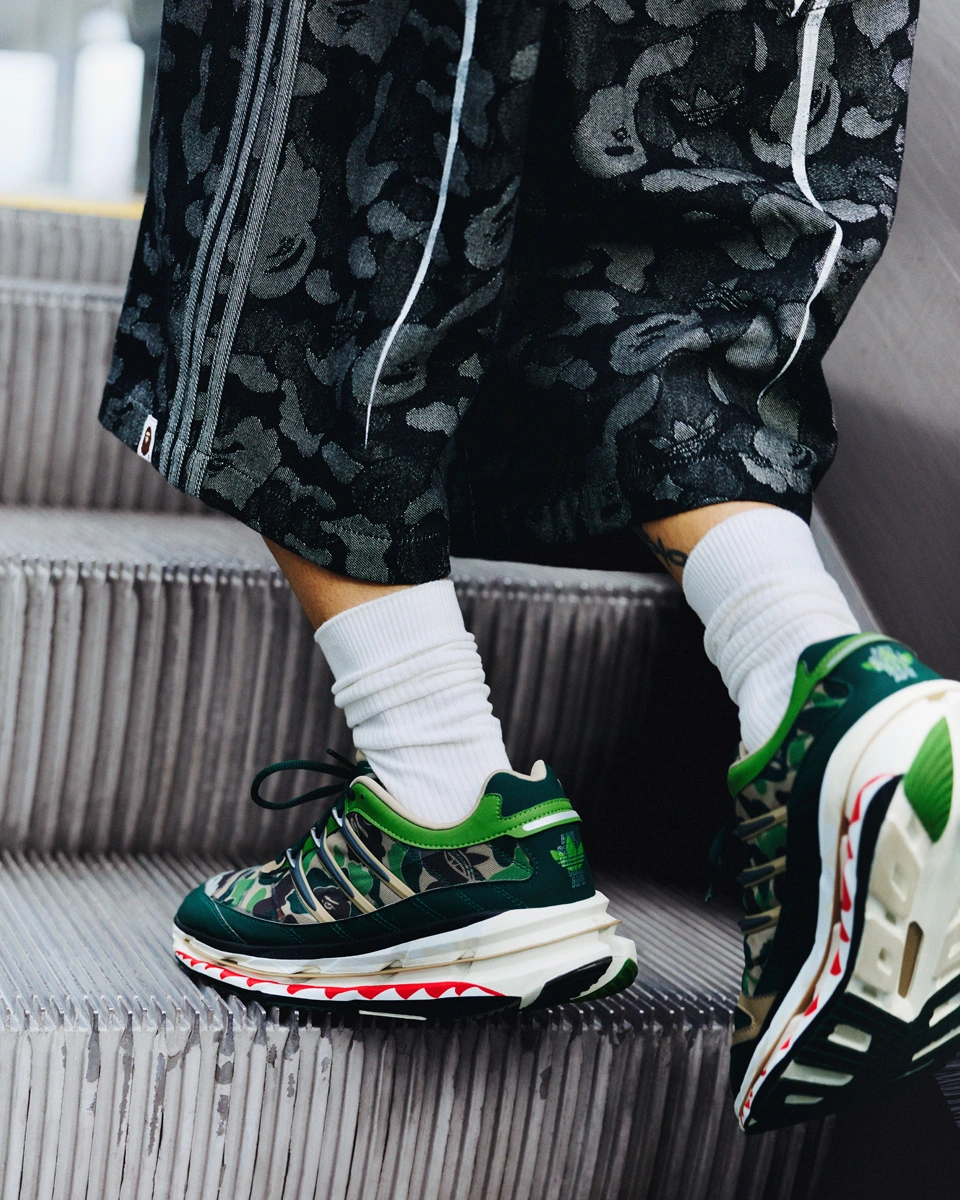 adidas Originals × BAPE® 联名 2026 世界杯足球系列 © 球衫堂 kitstown