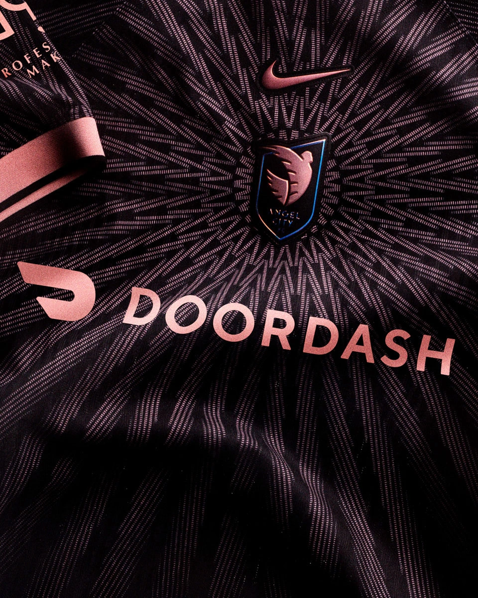 天使城 2026 赛季主场球衣 © 球衫堂 kitstown