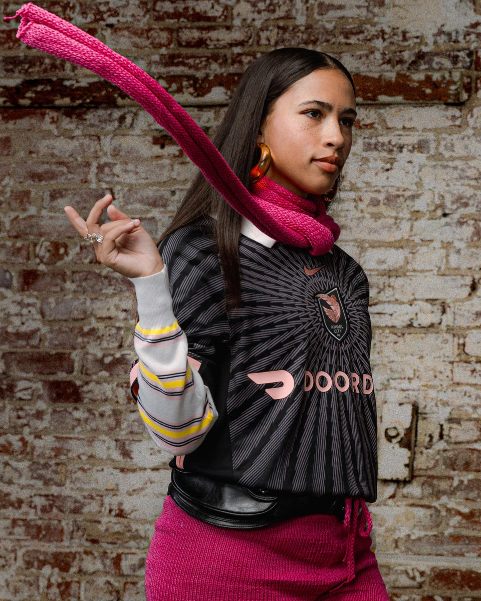 天使城 2026 赛季主场球衣 © 球衫堂 kitstown