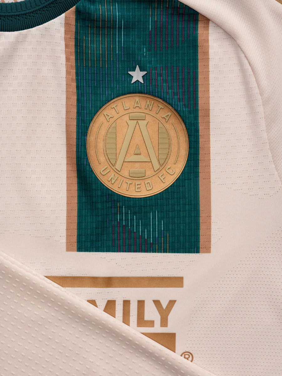亚特兰大联 2026-27 赛季客场球衣 © 球衫堂 kitstown 亚特兰大联 2026-27 赛季客场球衣 © 球衫堂 kitstown