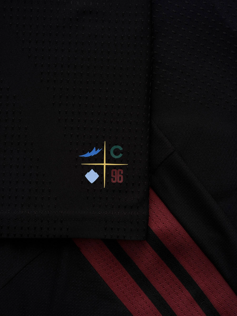 科罗拉多急流 2026-27 赛季主场球衣 © 球衫堂 kitstown 科罗拉多急流 2026-27 赛季主场球衣 © 球衫堂 kitstown