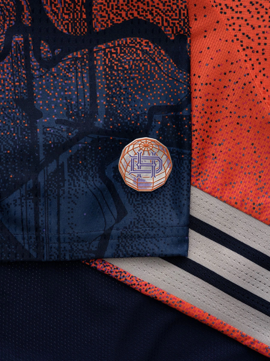 休斯敦迪纳摩 2026-27 赛季客场球衣 © 球衫堂 kitstown 休斯敦迪纳摩 2026-27 赛季客场球衣 © 球衫堂 kitstown