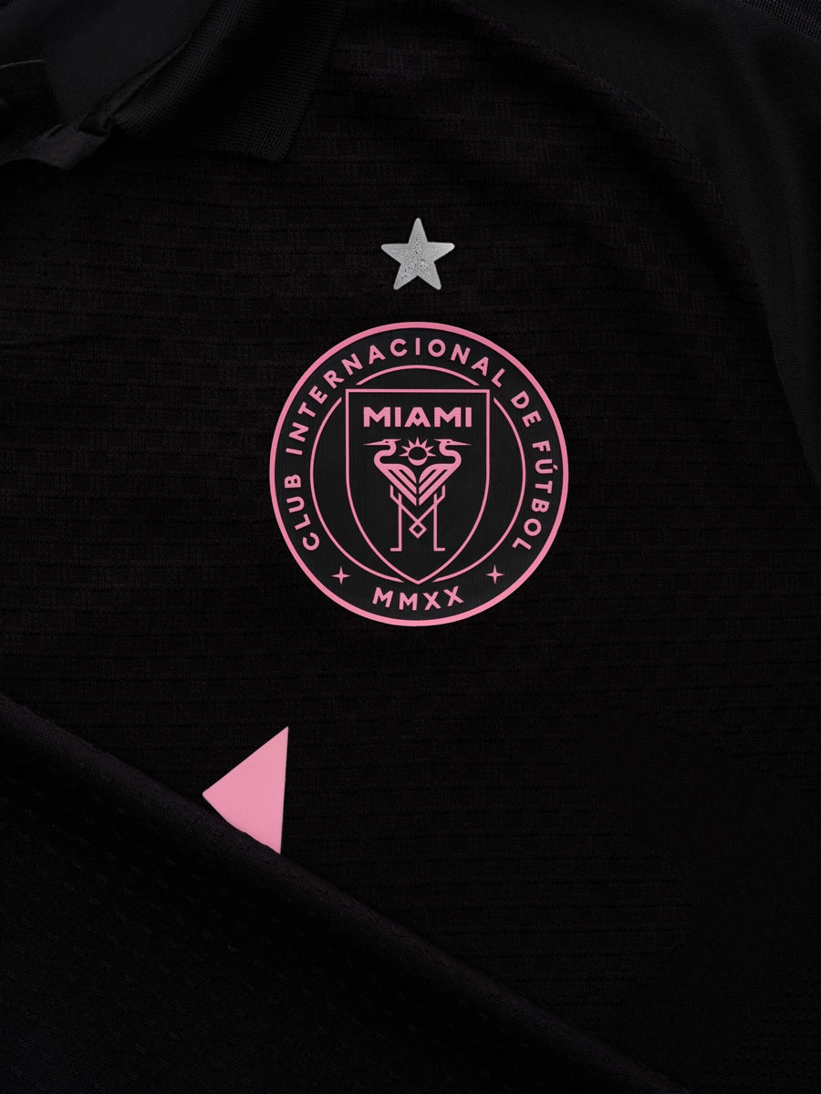迈阿密国际 2026 赛季客场球衣 © 球衫堂 kitstown