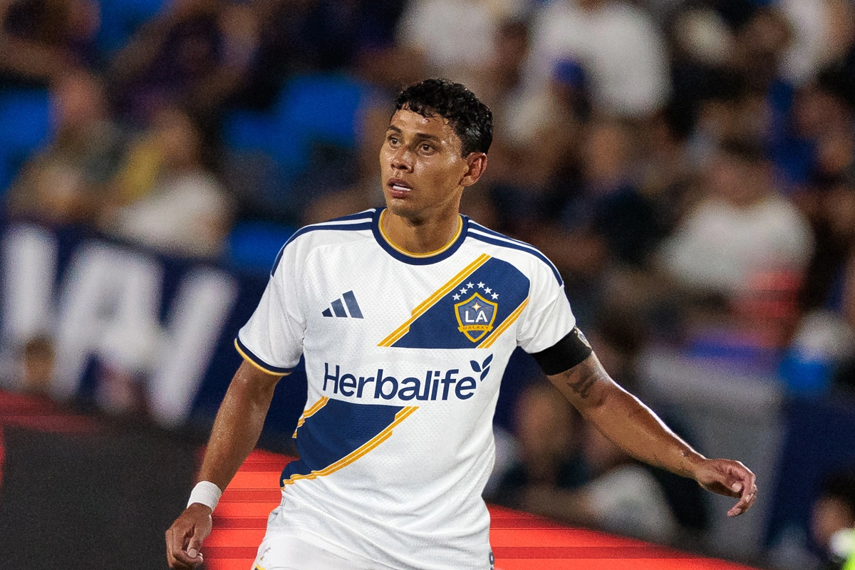 洛杉矶银河 2026-27 赛季主场球衣 © 球衫堂 kitstown 洛杉矶银河 2026-27 赛季主场球衣 © 球衫堂 kitstown