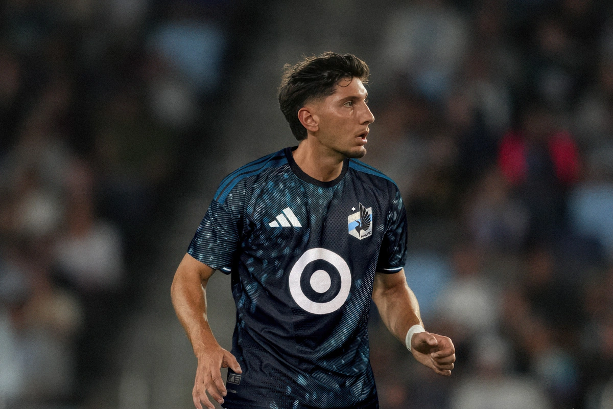 明尼苏达联 2026-27 赛季主场球衣 © 球衫堂 kitstown