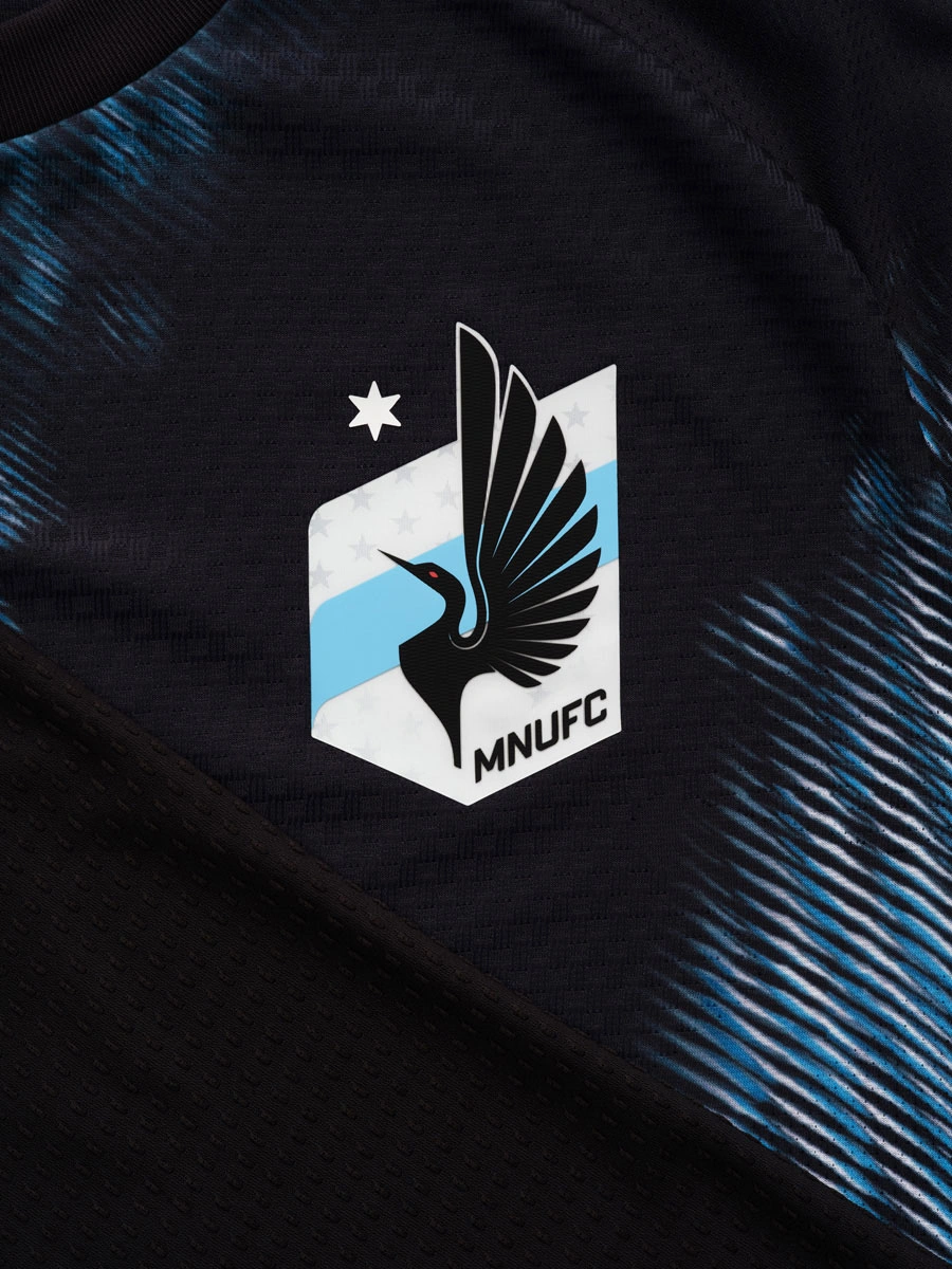 明尼苏达联 2026-27 赛季主场球衣 © 球衫堂 kitstown