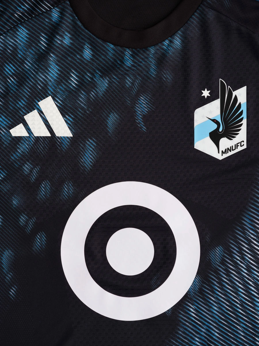 明尼苏达联 2026-27 赛季主场球衣 © 球衫堂 kitstown