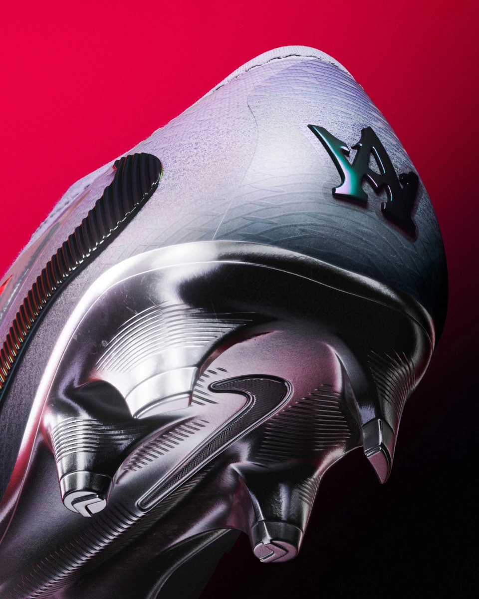 耐克发布亚历克西娅·普特利亚斯首款球员版战靴 © 球衫堂 kitstown