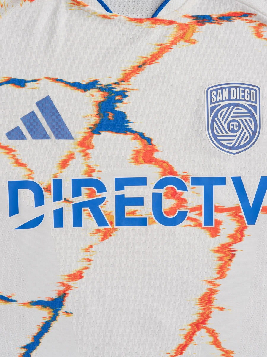 圣迭戈 2026-27 赛季客场球衣 © 球衫堂 kitstown 圣迭戈 2026-27 赛季客场球衣 © 球衫堂 kitstown