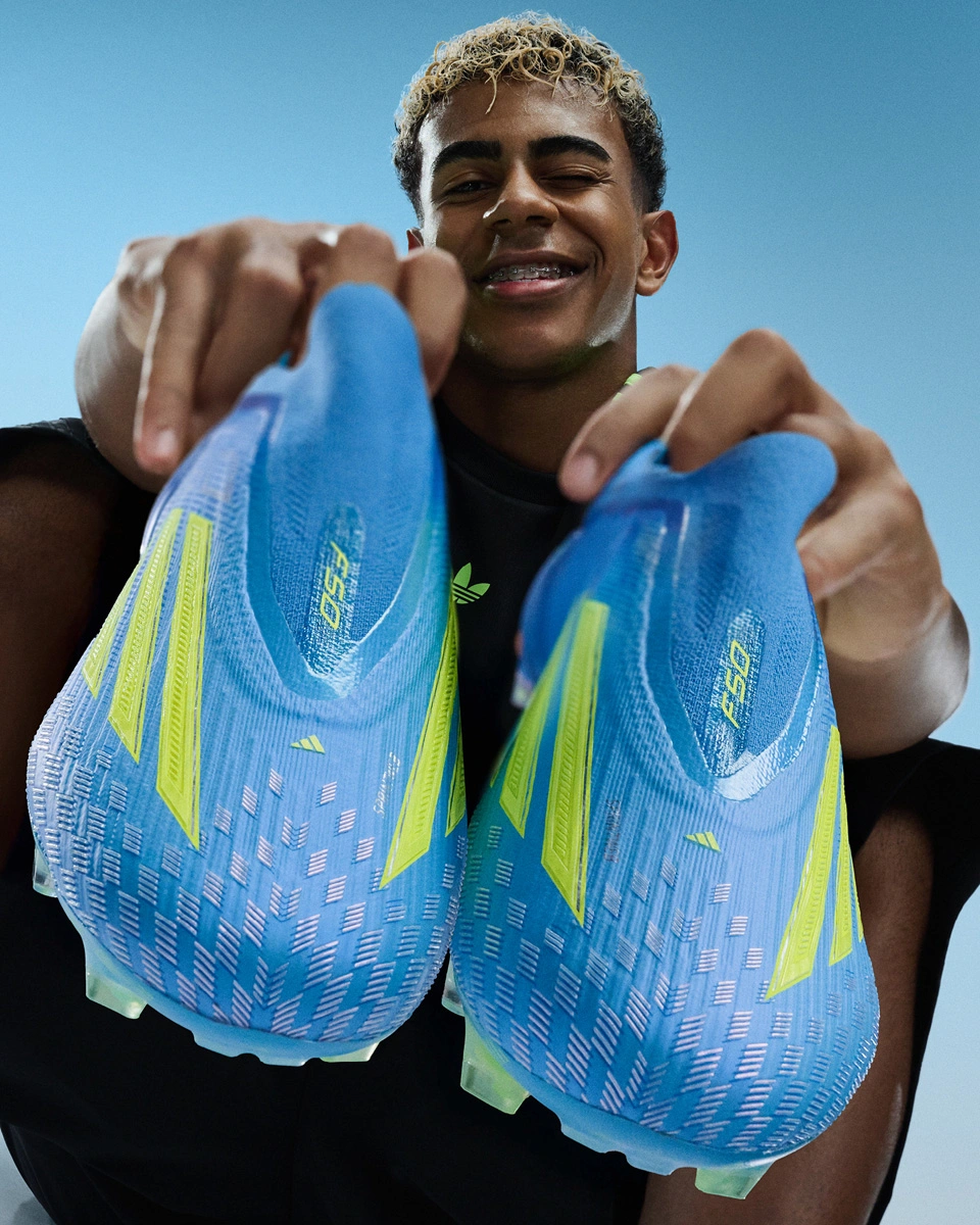 阿迪达斯推出“寒冰战锋”系列套组 © 球衫堂 kitstown