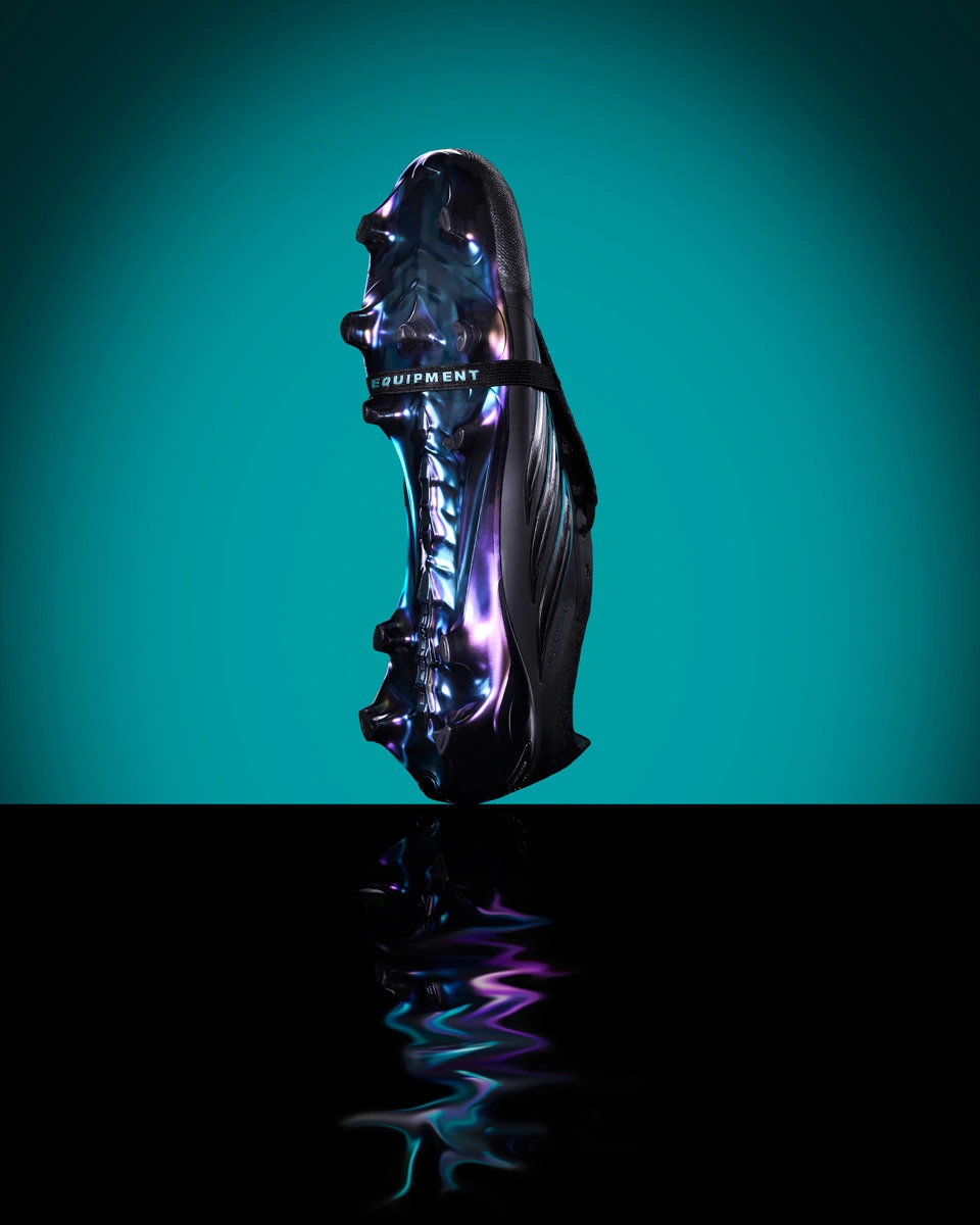 阿迪达斯发布全新 PREDATOR EQT 战靴 © 球衫堂 kitstown