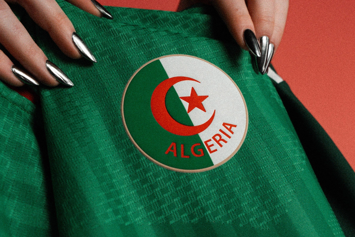 阿尔及利亚国家队 2026 世界杯客场球衣 © 球衫堂 kitstown