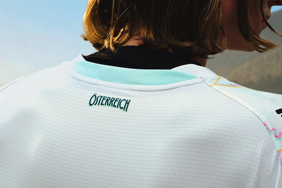 奥地利国家队 2026 世界杯客场球衣 © 球衫堂 kitstown