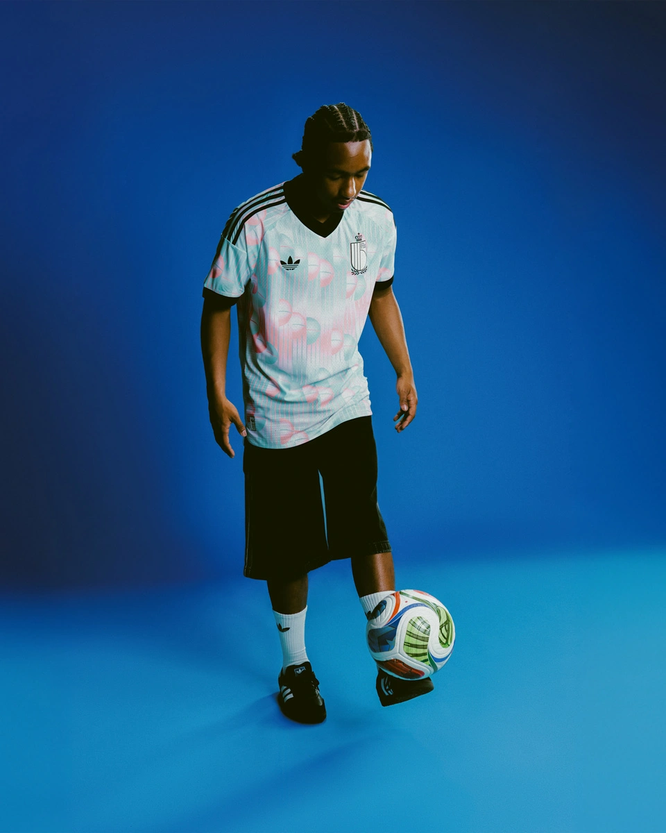 比利时国家队 2026 世界杯客场球衣 © 球衫堂 kitstown 比利时国家队 2026 世界杯客场球衣 © 球衫堂 kitstown