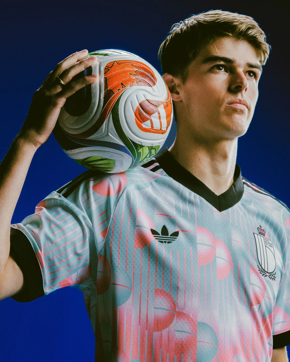 比利时国家队 2026 世界杯客场球衣 © 球衫堂 kitstown 比利时国家队 2026 世界杯客场球衣 © 球衫堂 kitstown