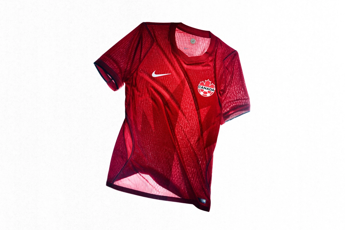 加拿大国家队 2026 世界杯主客场球衣 © 球衫堂 kitstown