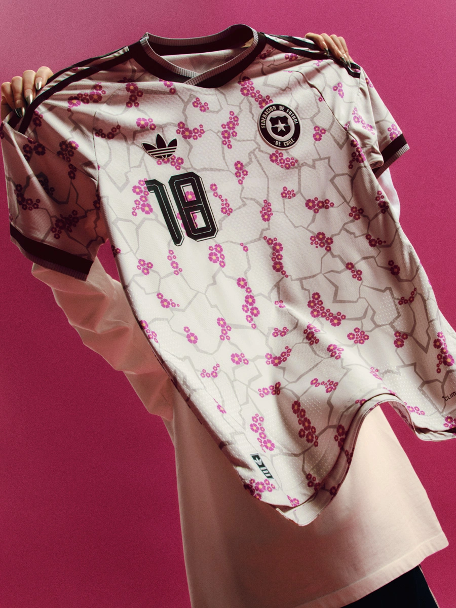 智利国家队 2026-27 赛季客场球衣 © 球衫堂 kitstown