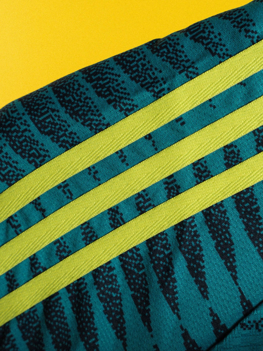 哥伦比亚国家队 2026 世界杯客场球衣 © 球衫堂 kitstown