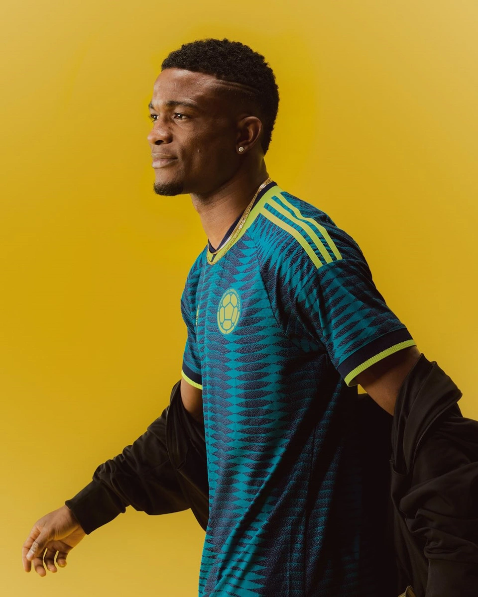 哥伦比亚国家队 2026 世界杯客场球衣 © 球衫堂 kitstown