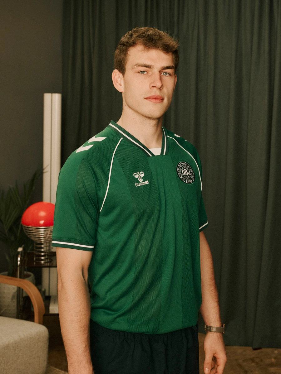 丹麦国家队 2026-27 赛季主场球衣 © 球衫堂 kitstown