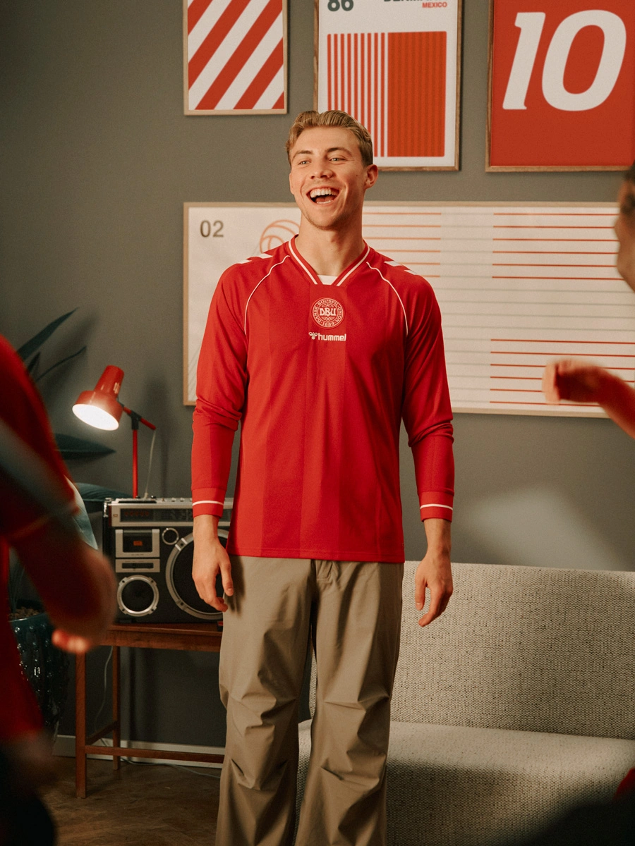 丹麦国家队 2026-27 赛季主场球衣 © 球衫堂 kitstown