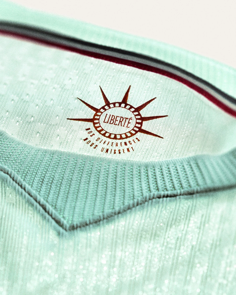 法国国家队 2026 世界杯主客场球衣 © 球衫堂 kitstown