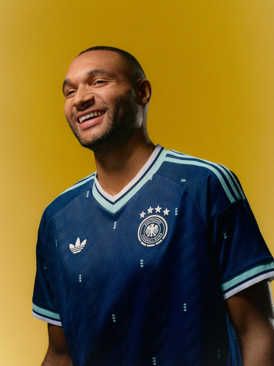 德国国家队 2026 世界杯客场球衣 © 球衫堂 kitstown 德国国家队 2026 世界杯客场球衣 © 球衫堂 kitstown