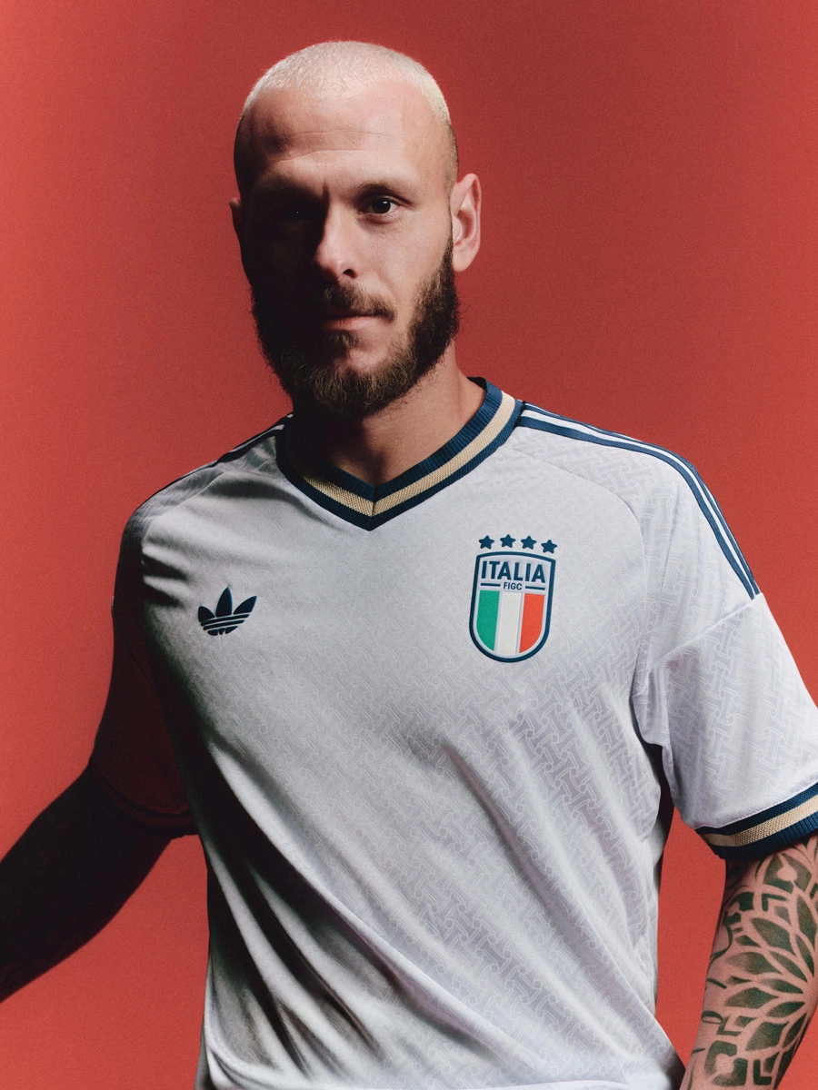意大利国家队 2026-27 赛季客场球衣 © 球衫堂 kitstown