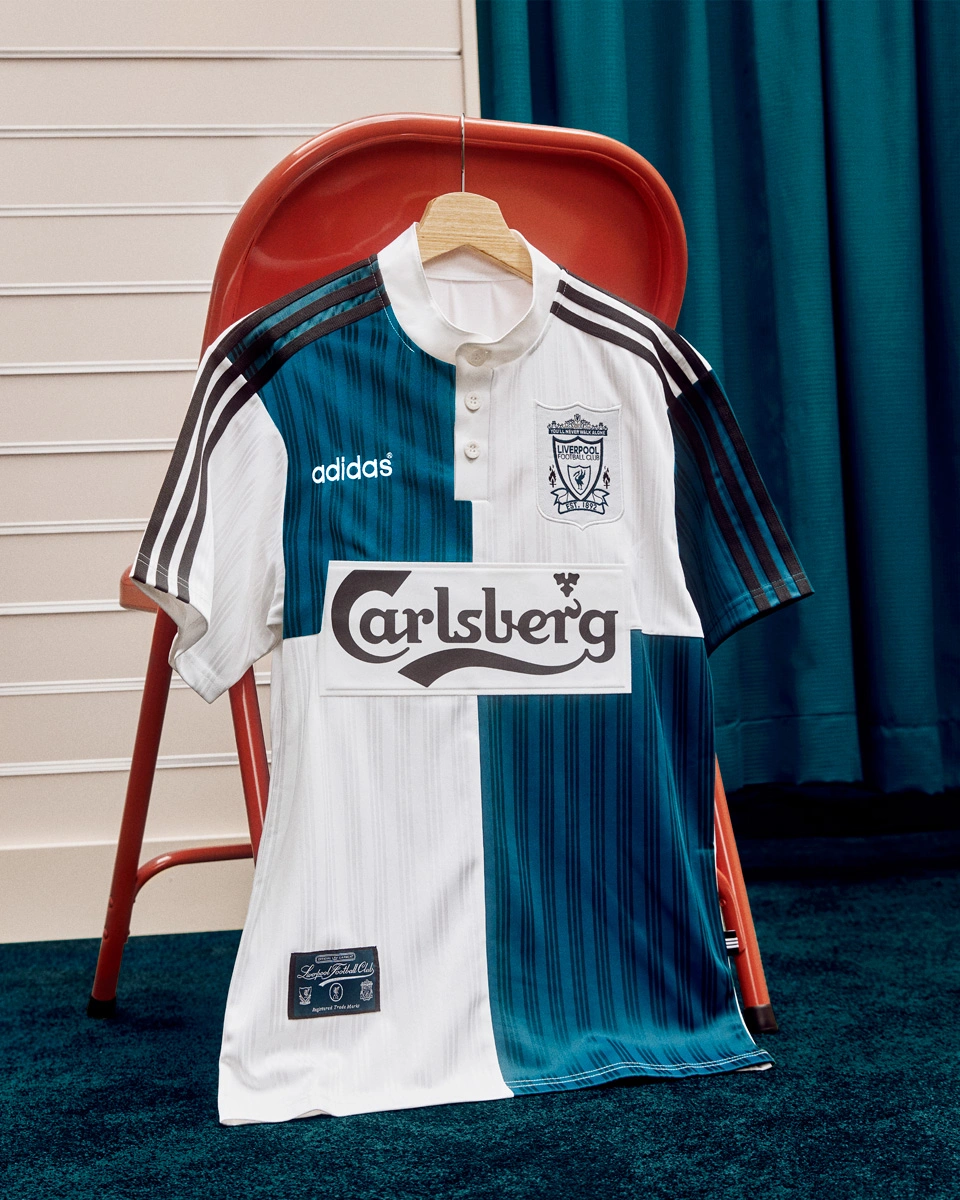 利物浦 1995-96 赛季复刻版客场球衣 © 球衫堂 kitstown